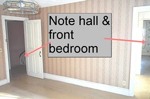 gal/House Tour - Joseph Button House ca 1805/tn_DCP_1627.jpg